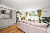 82A, Main Street, Davidsons Mains, Edinburgh, EH4 5AB
