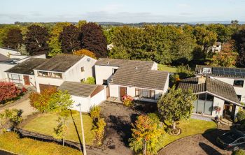 17 Burnbrae, Edinburgh