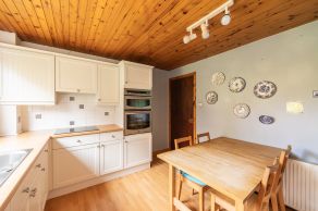 17 Burnbrae, Edinburgh, EH12 8UB - Image 4