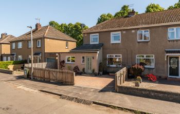 50 Tylers Acre Gardens, Edinburgh
