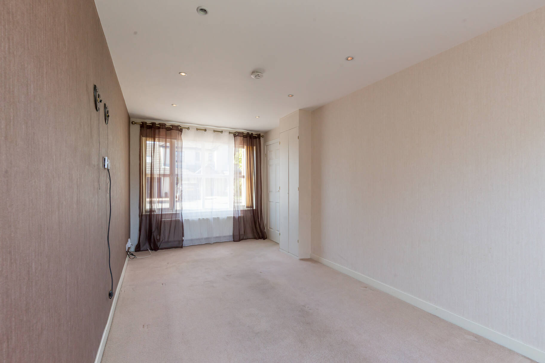 6 East Craigs Wynd, Corstorphine, Edinburgh, EH12 8HJ