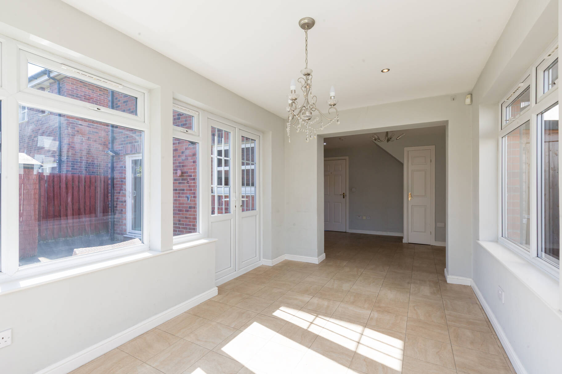 6 East Craigs Wynd, Corstorphine, Edinburgh, EH12 8HJ