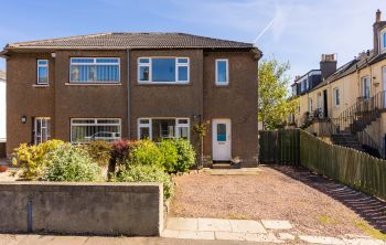 6 Juniper Avenue, Edinburgh