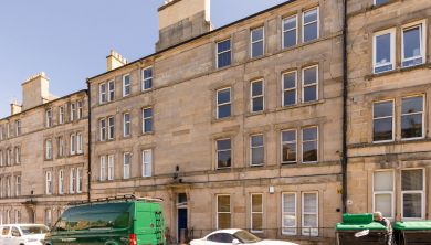 11/14 Comely Bank Row, Edinburgh