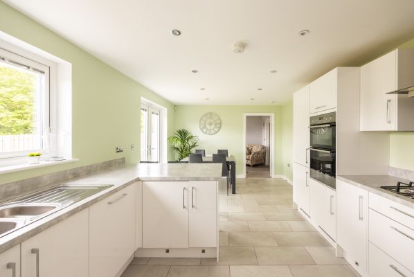 29 Castell Maynes Avenue, Bonnyrigg, EH19 3SA - Image 3