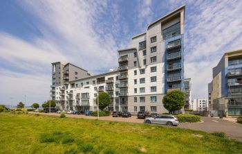 6/5 Western Harbour Terrace, Edinburgh