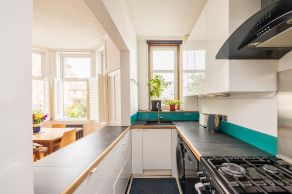 34/2 Annfield, Edinburgh, EH6 4JA - Image 4