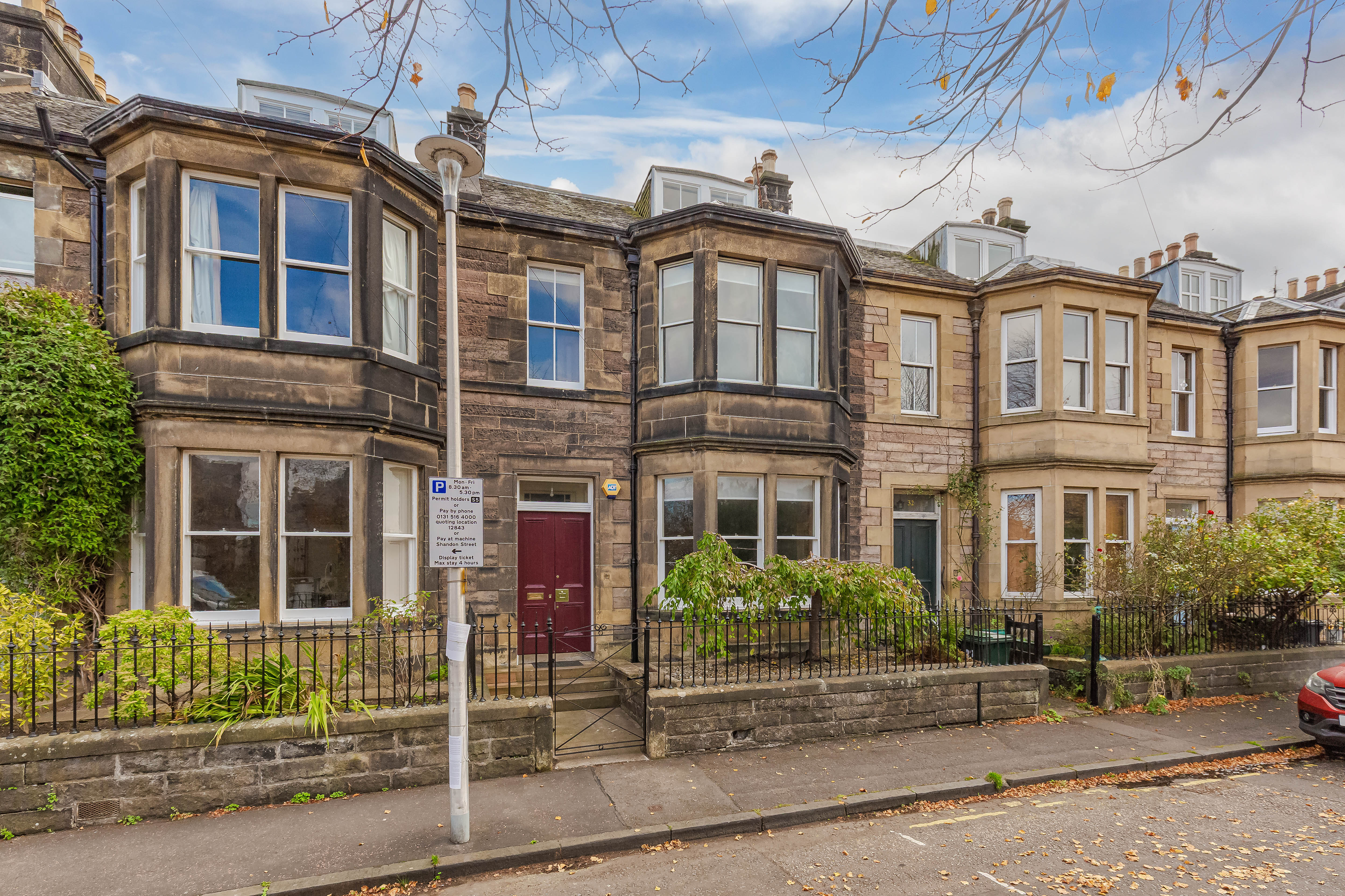 31 Shandon Crescent, Edinburgh, EH11 1QF