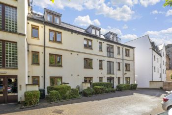 6C (flat 2) West Silvermills Lane, Stockbridge, Edinburgh