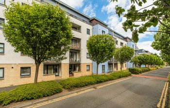 3/2 East Pilton Farm Avenue, Edinburgh