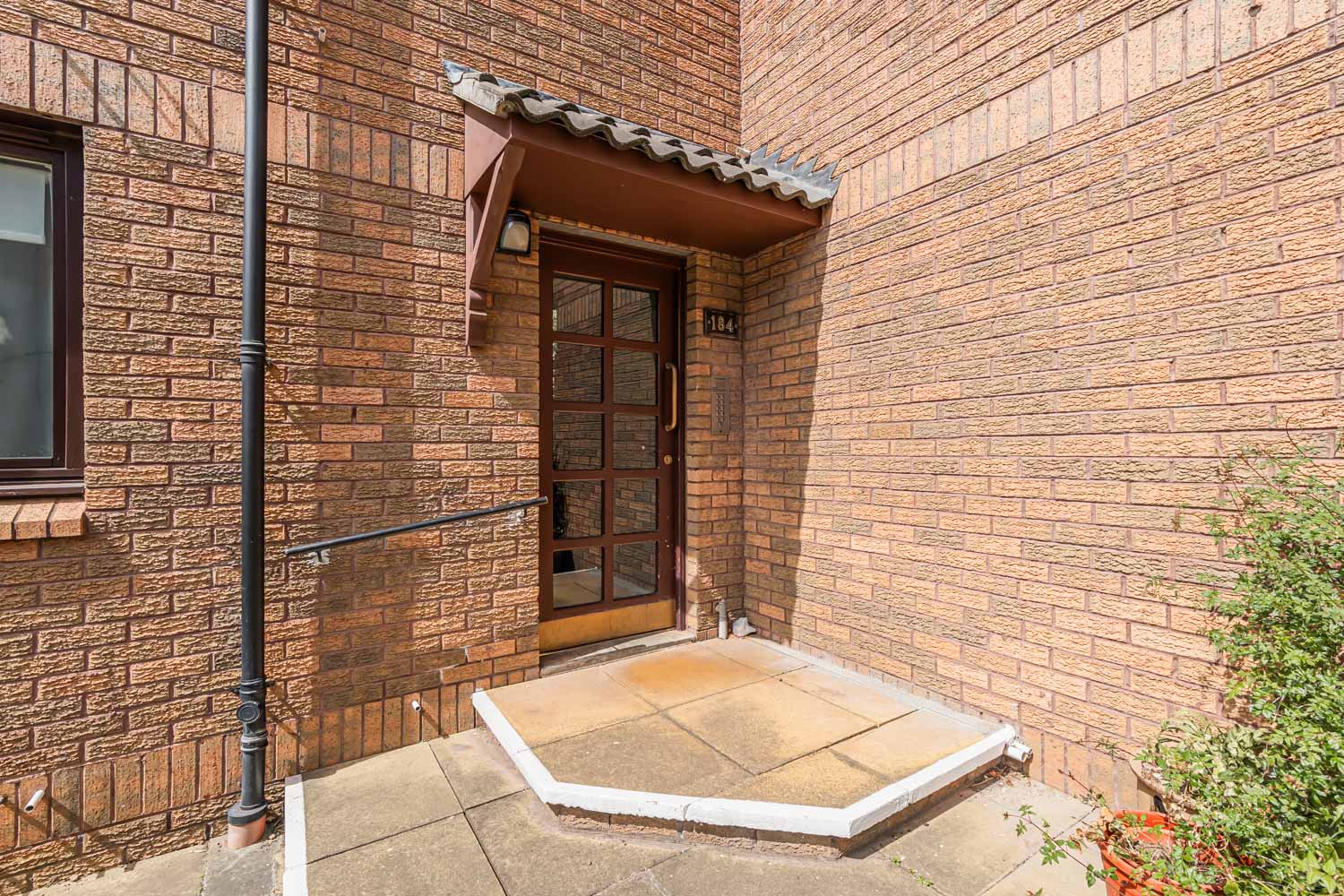 184/1 Granton Road, Edinburgh, EH5 1AJ