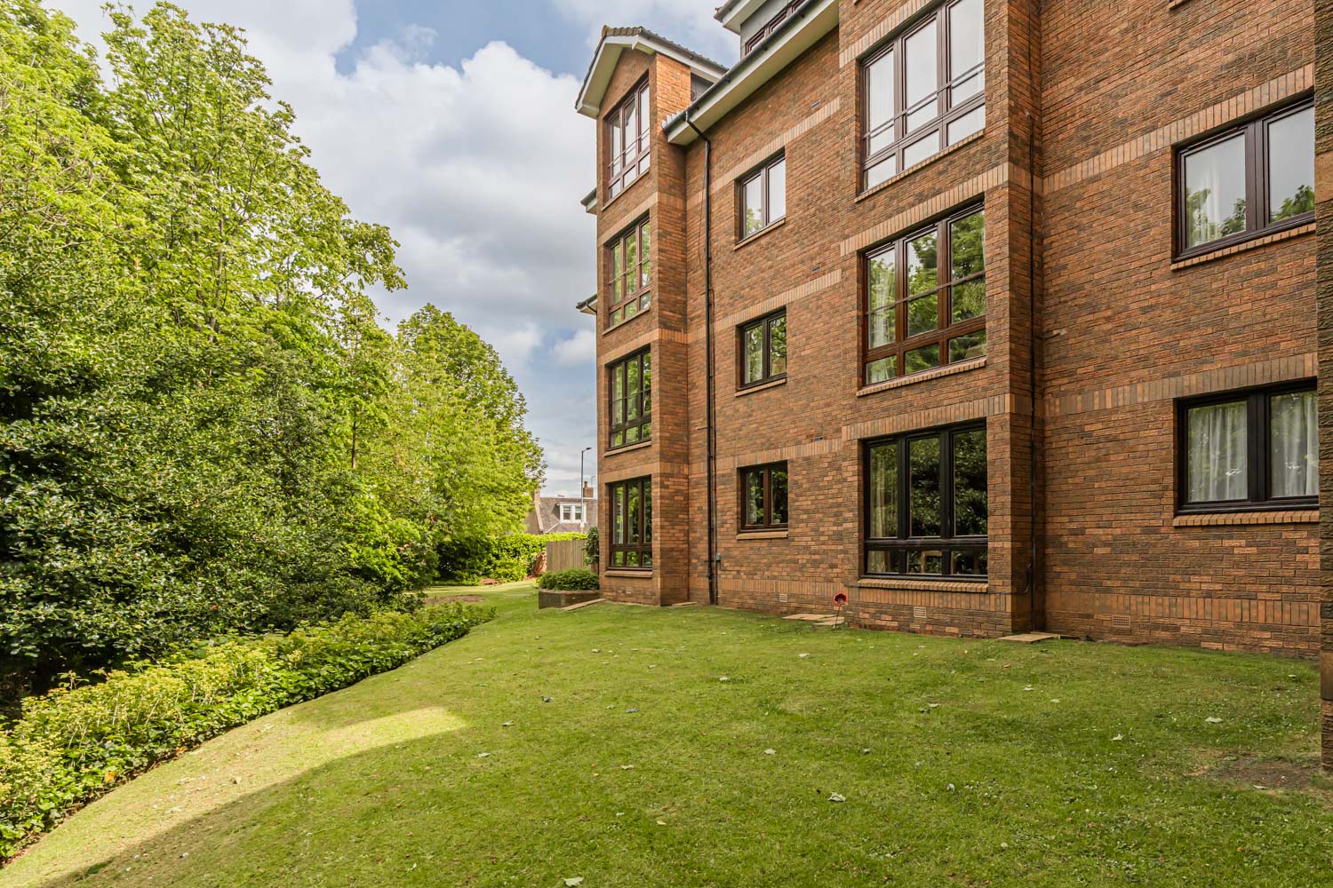 184/1 Granton Road, Edinburgh, EH5 1AJ