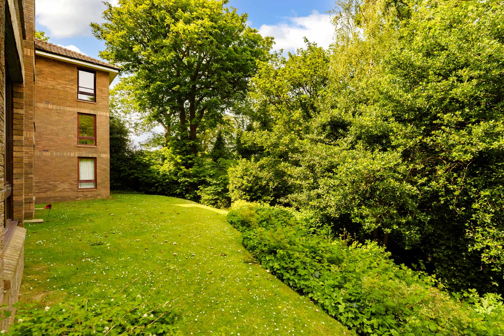 184/1 Granton Road, Edinburgh, EH5 1AJ