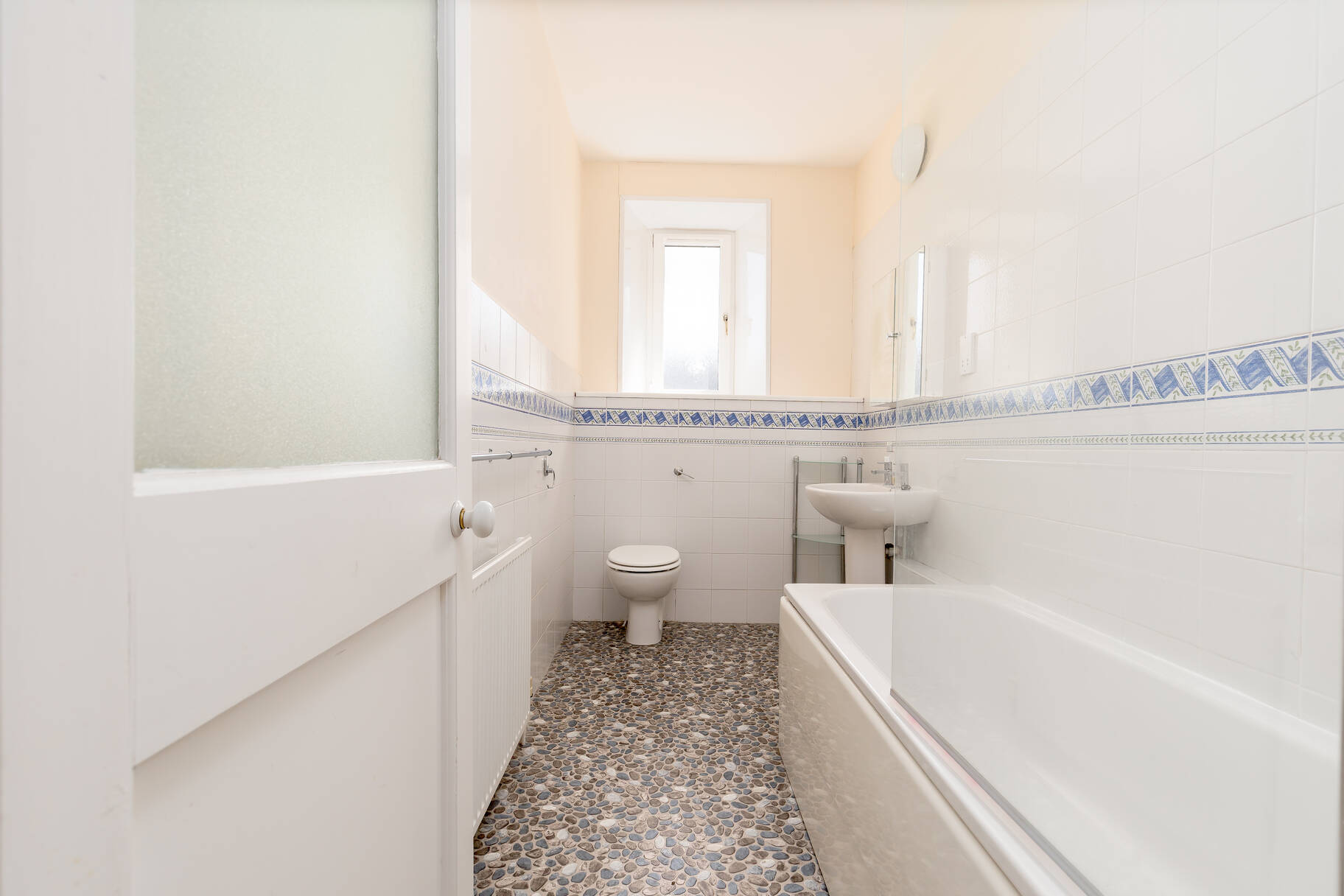 10 1F, Rothesay Place, Edinburgh, EH3 7SL