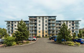34/10 Peffer Bank, Edinburgh