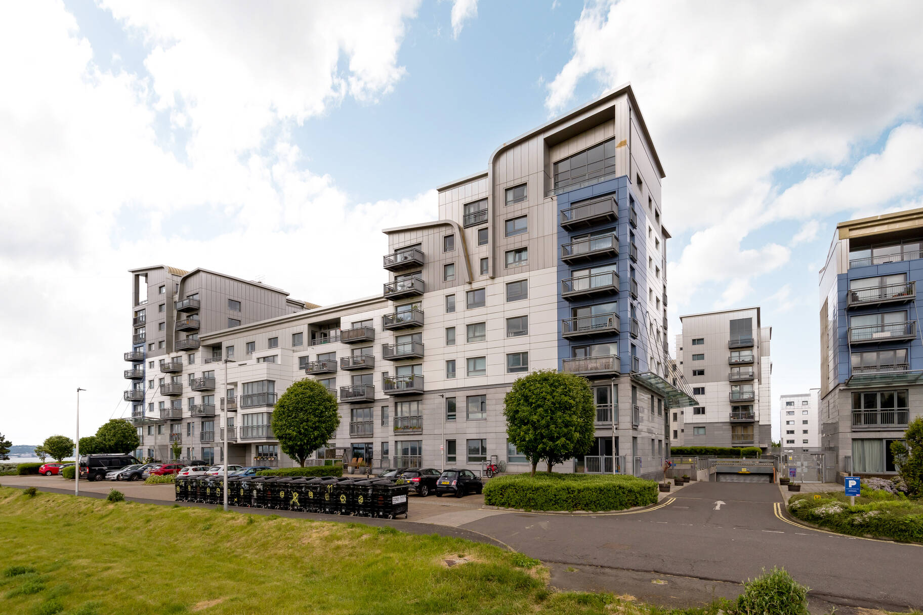 6/6 Western Harbour Terrace, EDINBURGH, EH6 6JN