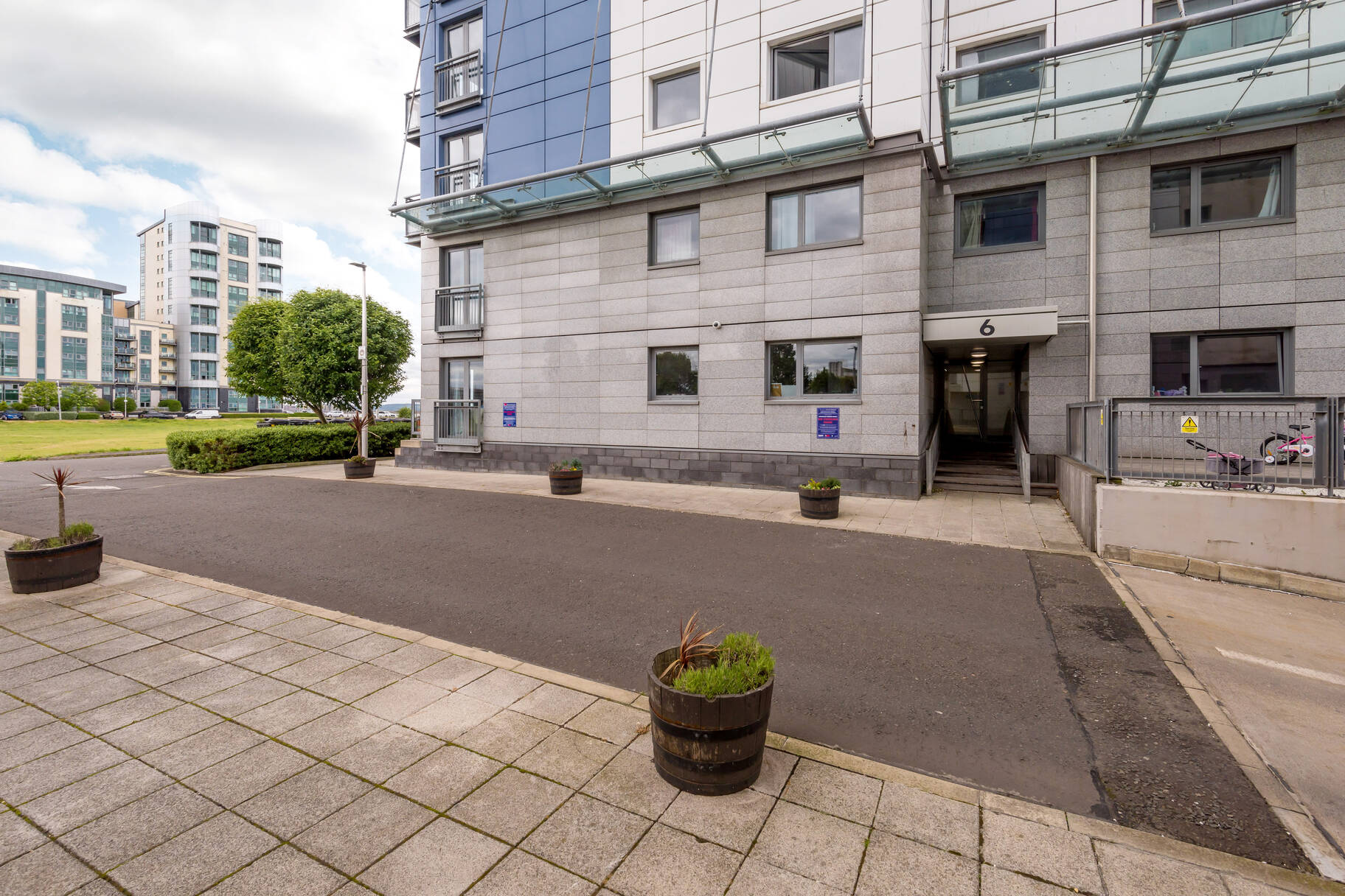 6/6 Western Harbour Terrace, EDINBURGH, EH6 6JN