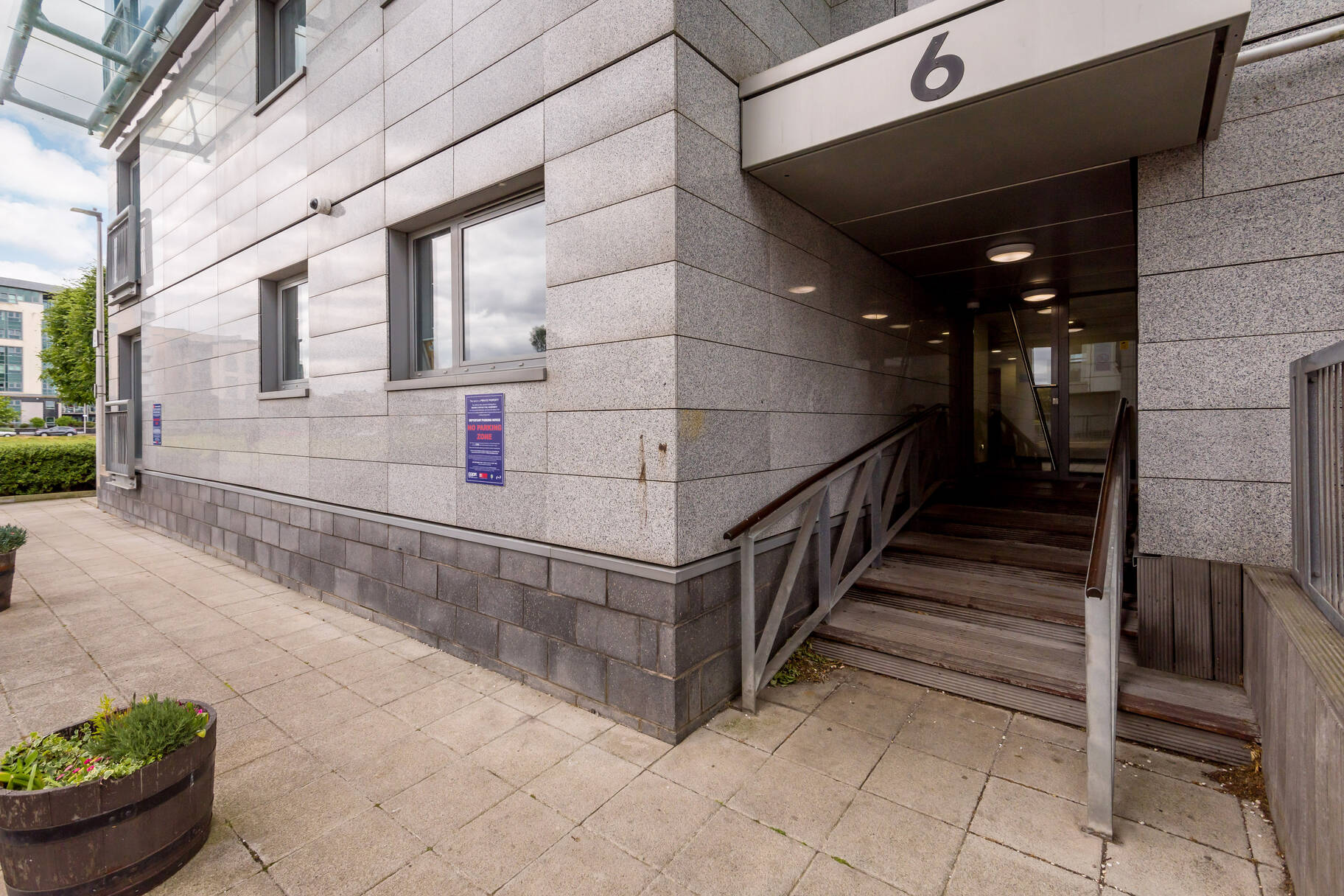 6/6 Western Harbour Terrace, EDINBURGH, EH6 6JN