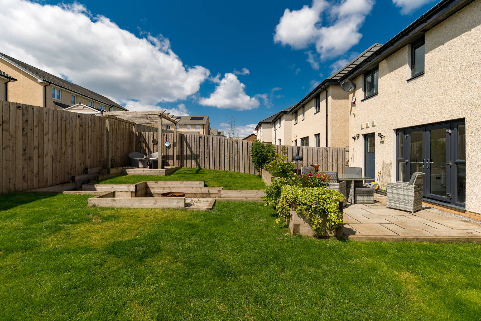 33 Ferrier Medway, Edinburgh, EH17 8PW