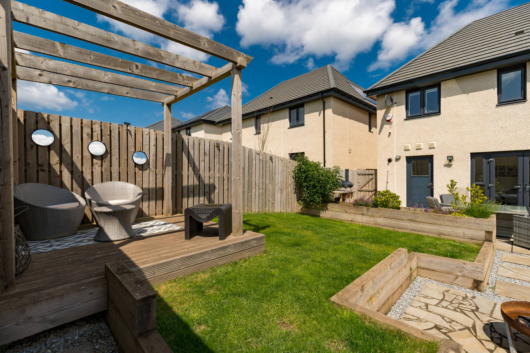 33 Ferrier Medway, Edinburgh, EH17 8PW