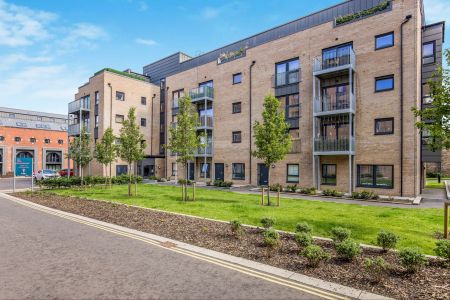 48 Shrubhill Walk, Edinburgh, EH7 4RB