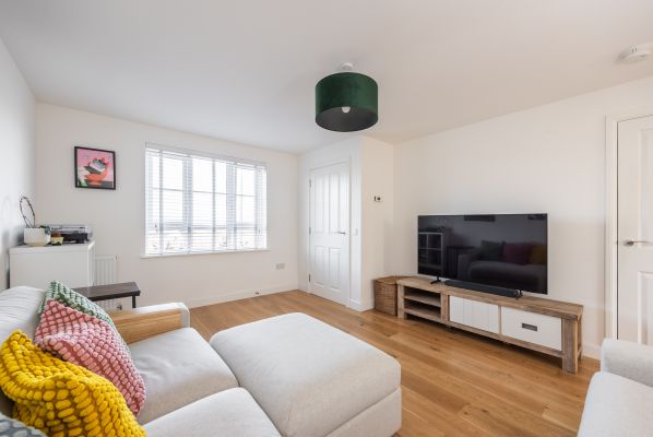 16 Eliza Wigham Place, Edinburgh, EH17 8YH - Image 2