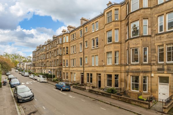 6/8 Ogilvie Terrace, Edinburgh, EH11 1NR - Image 2