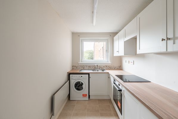 1/4 Hutchison Park, Edinburgh, EH14 1RG - Image 2