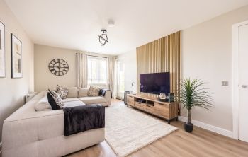 42/2 Firrhill Park, Edinburgh