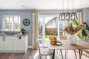 17 Wightman Road, Winchburgh, EH52 6AS - Image 5