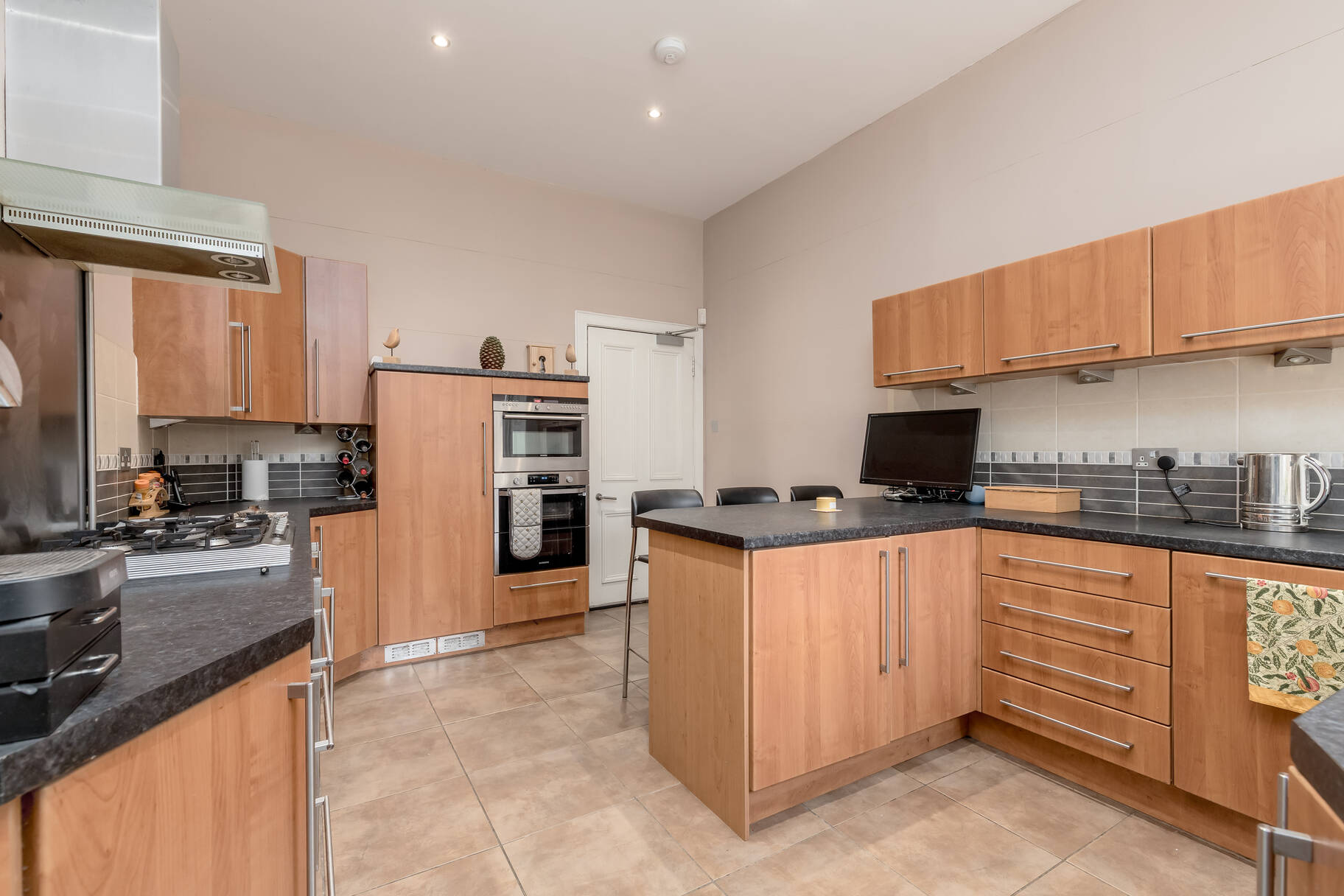 42 Mayfield Road, Edinburgh, EH9 2NH