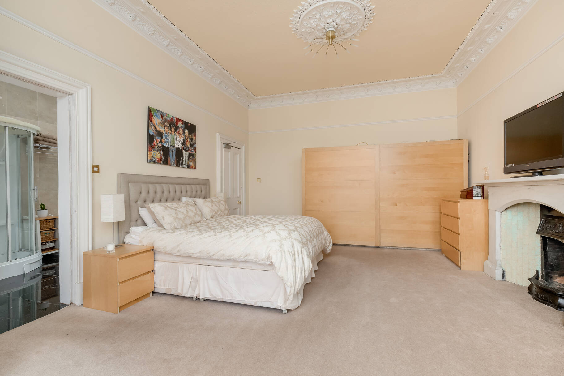 42 Mayfield Road, Edinburgh, EH9 2NH