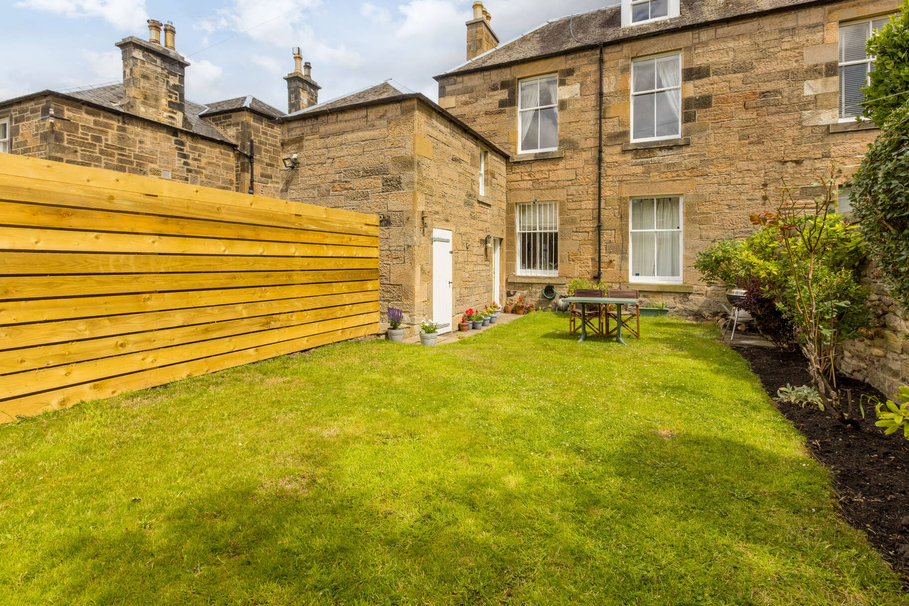 42 Mayfield Road, Edinburgh, EH9 2NH