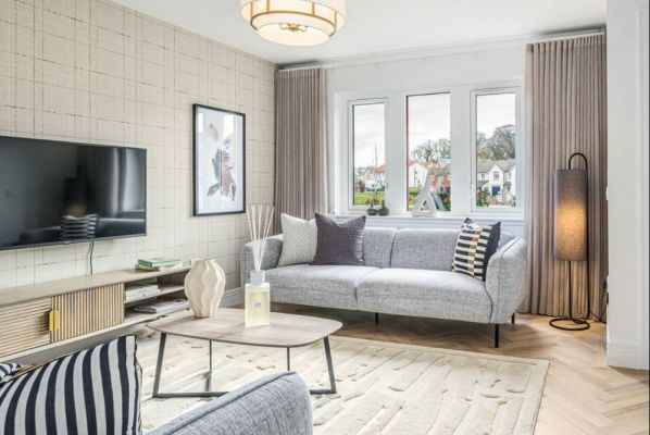 131 Duntarvie Castle Road, Winchburgh, EH52 6FJ - Image 2