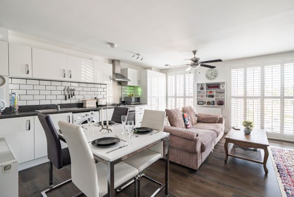 4/12 Goldcrest Place, Edinburgh, EH4 8GS - Image 2