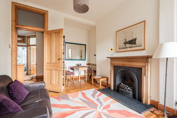 3/1 Rodney Street, Edinburgh, EH7 4EN - Image 2