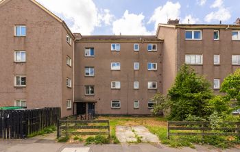 6/1 Alan Breck Gardens, Edinburgh