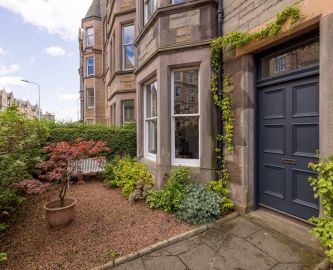 Third image of 68 Warrender Park Road, Marchmont, Edinburgh, EH9 1EX