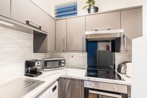 13/2 Dean Park Street, Edinburgh, EH4 1JR - Image 5