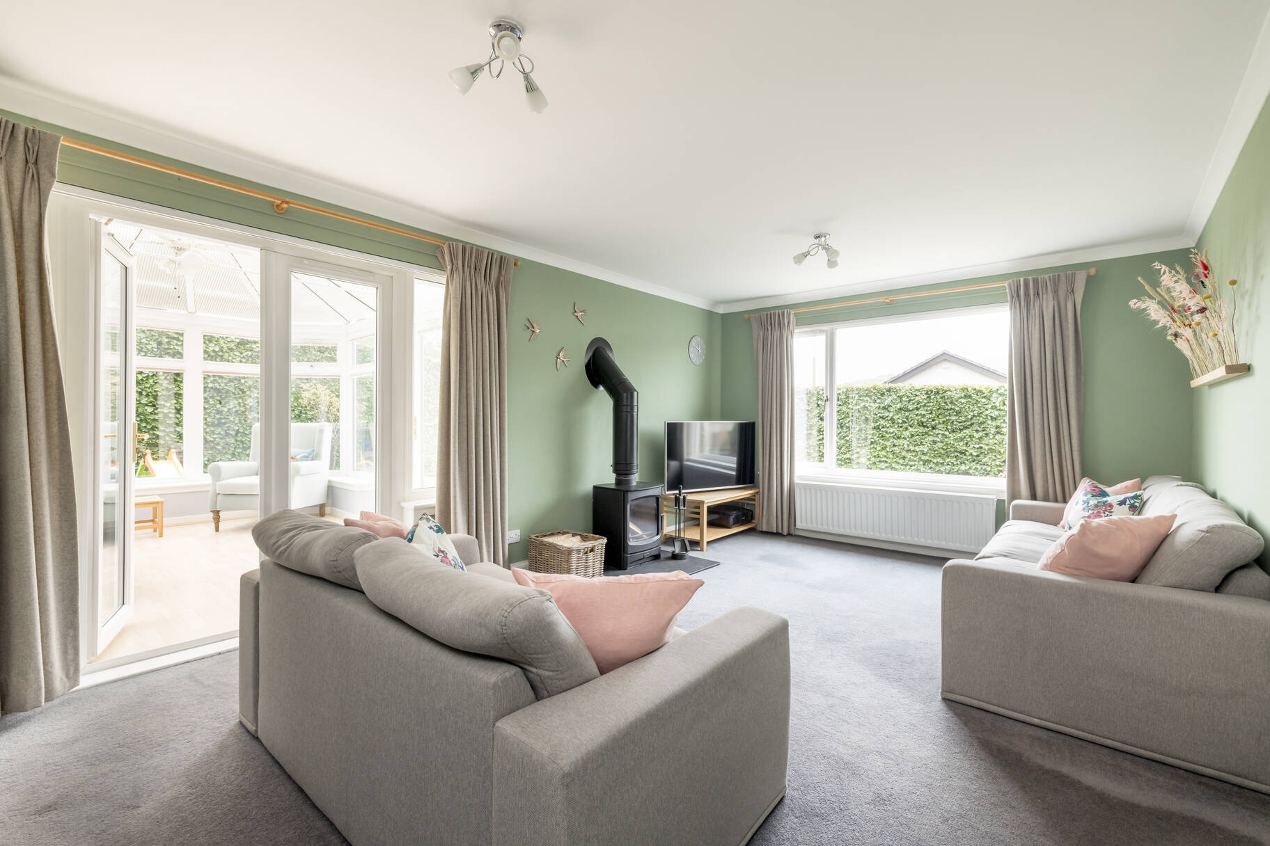 87 Tryst Park, Edinburgh, EH10 7HB