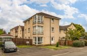 114/1 Saughton Mains Gardens, Edinburgh
