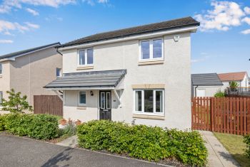 62 Clark Avenue, Musselburgh