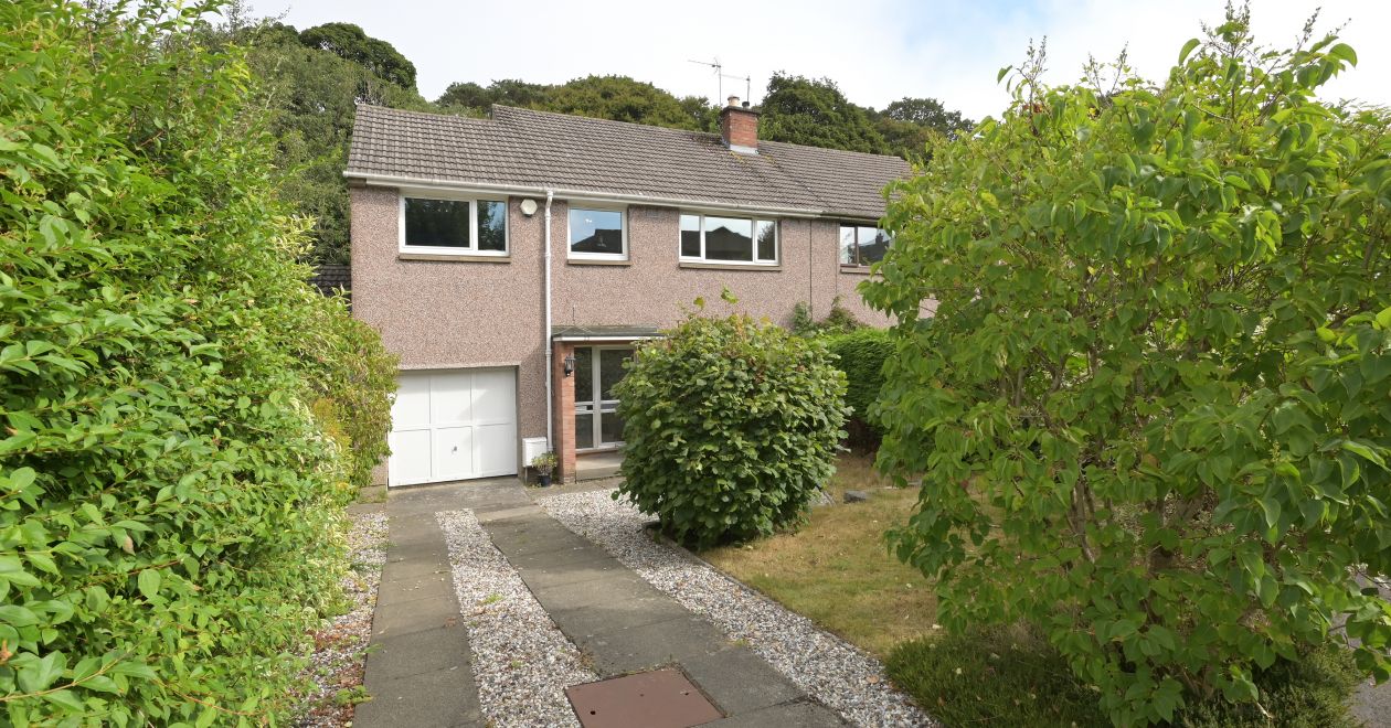23 Buckstone Crescent, Edinburgh, EH10 6PJ