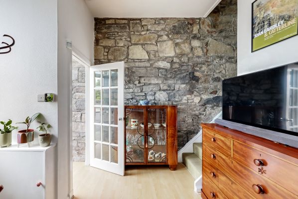 25 Lindsay Road, Edinburgh, EH6 4DR - Image 2