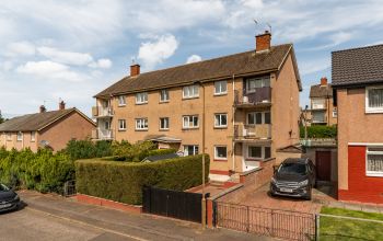 23/2 Hoseason Gardens, Edinburgh