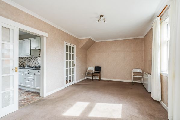 35 Clermiston Avenue, Edinburgh, EH4 7PF - Image 3