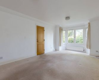Third image of 86/1 Trinity Road, Edinburgh, EH5 3JU