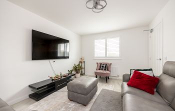 24 Pringle Terrace, Edinburgh