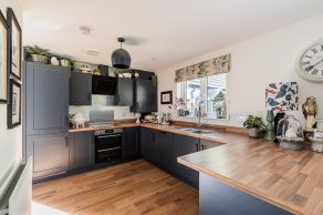 10 Foxhall Gait, Kirkliston, EH29 9GT - Image 4