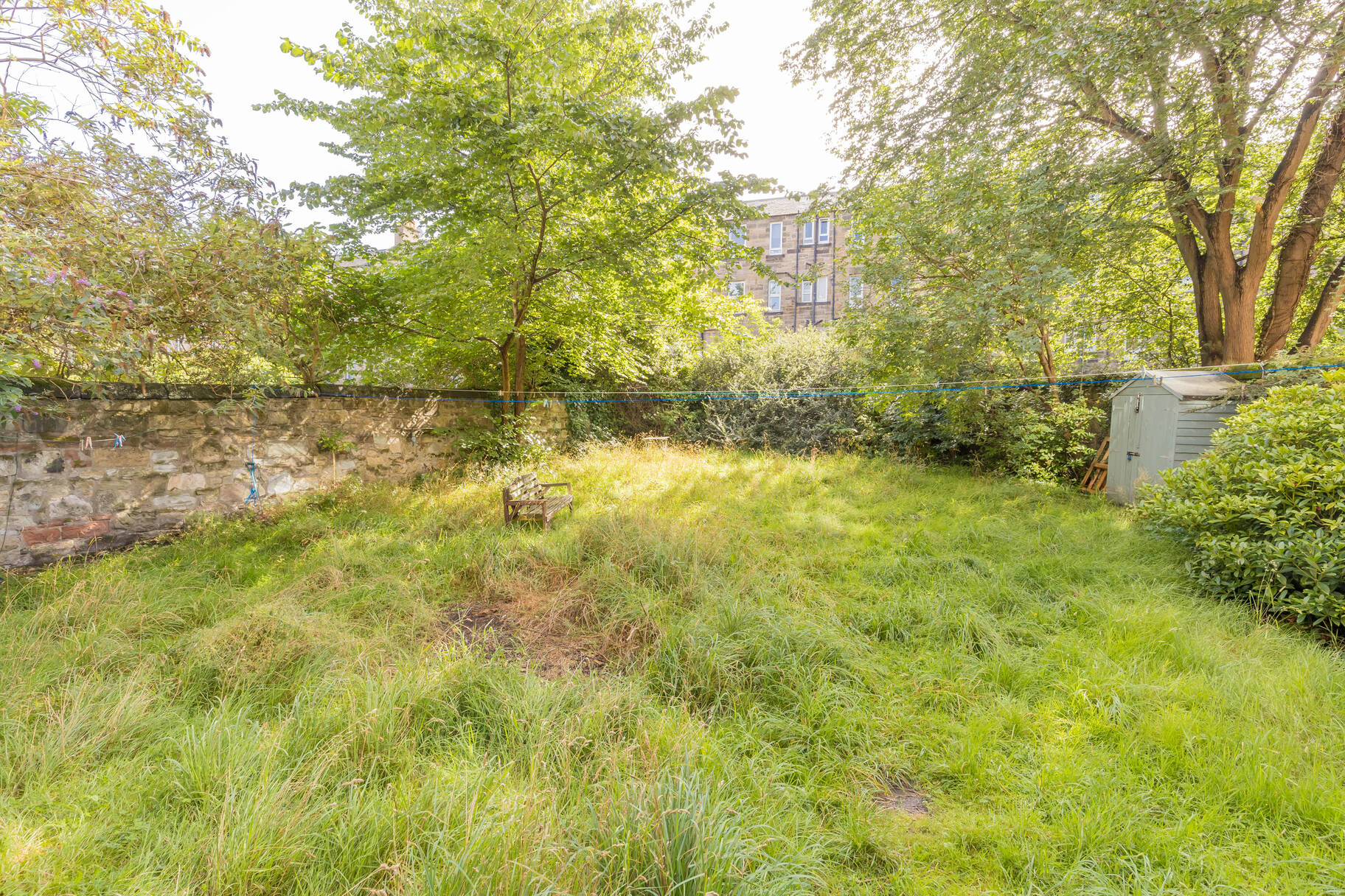 25 3F1, Halmyre Street, EDINBURGH, EH6 8QB